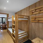 A 6 Pers Pres Des Pistes Avec Balcon Et Wifi - Fr-1-640-19 Apartmán